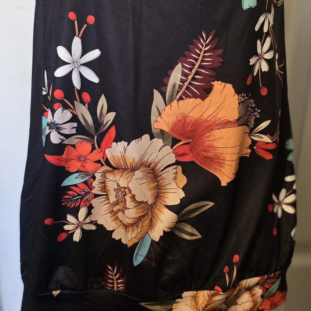 Floral Black Crop Top